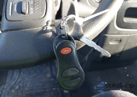 2004 Dodge Ram 1500 Slt/Laramie from USA, damaged, VIN 1D7HA18N24J261156